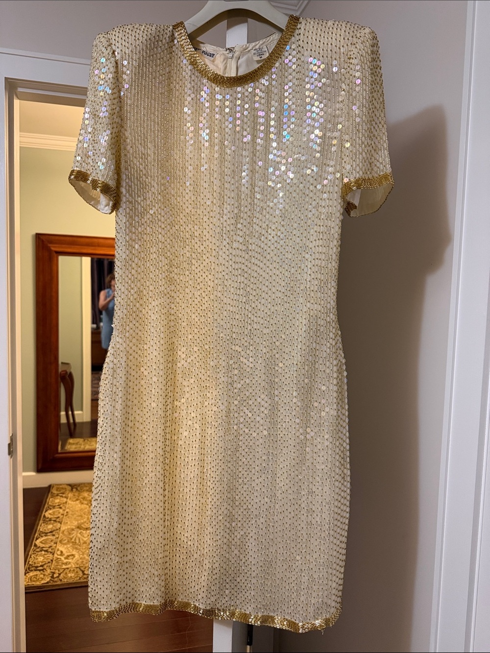 Cream Gold Sequin Short Sleeve Dress size M